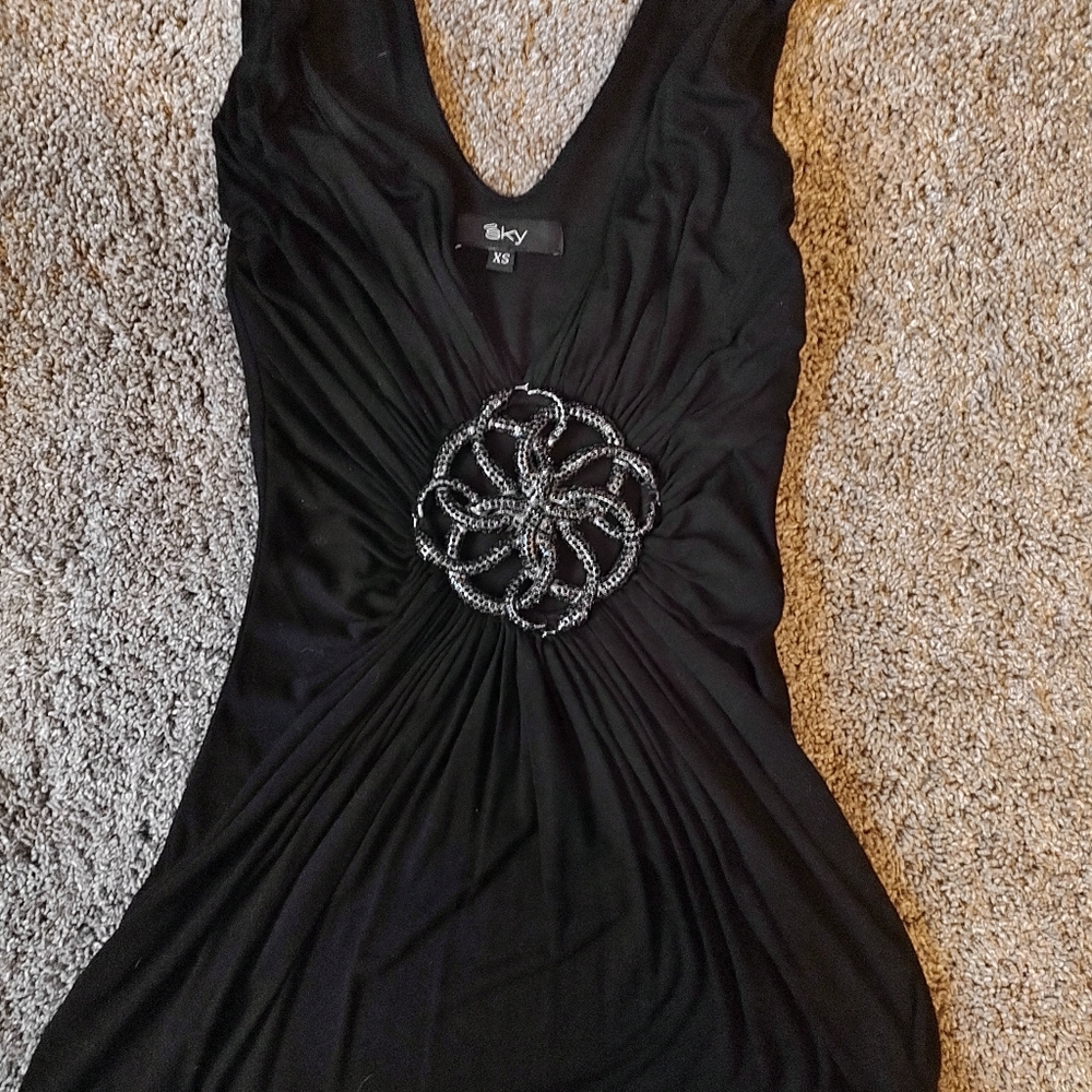 Sky Brand rhinestone medallion top XS